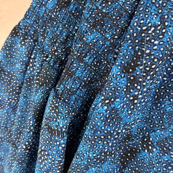 Michael Kors Smocked Blouse Women's Medium Blue Abstract Dot Motif Wide Sleeve - Picture 7 of 11